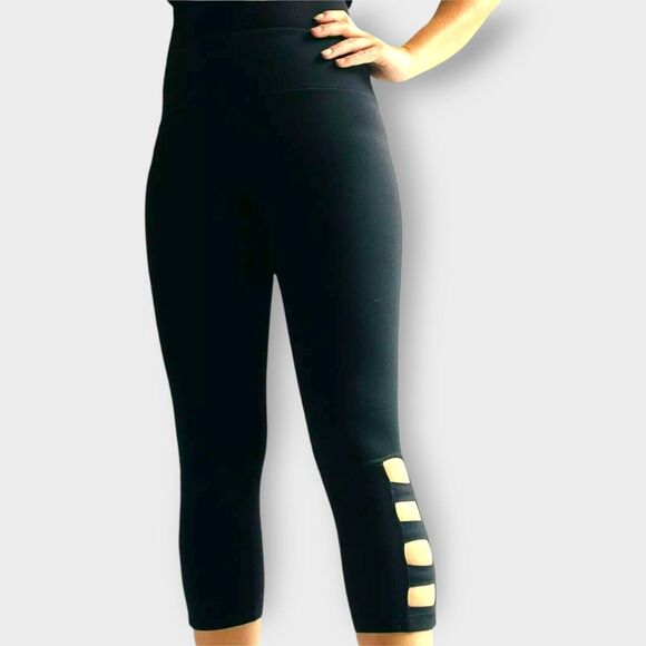 Glyder Leggings Cropped Cut Out Ninja Workout Black Gym Wear Size Small - Picture 9 of 9